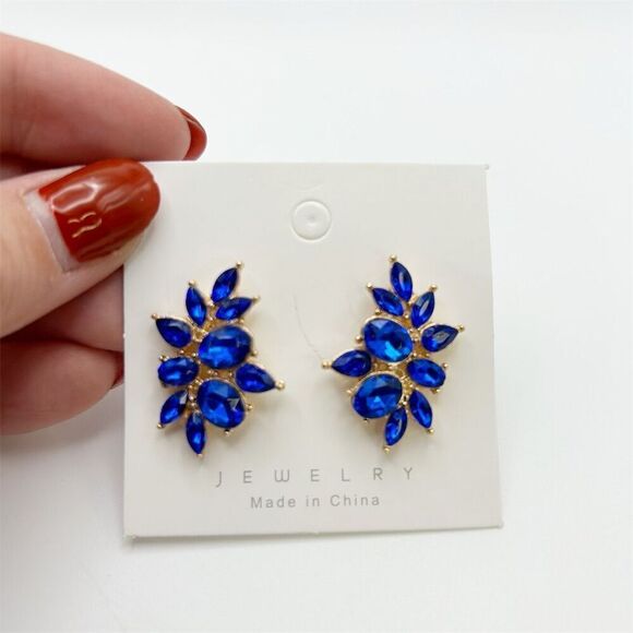Beautiful Flower Blue Rhinestones Stud Earrings Water Drop Textured Classic Chic - Picture 4 of 11